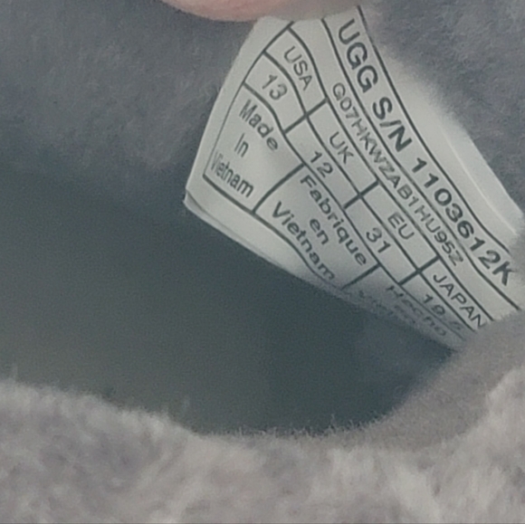 UGG Boots Girls T Pluffed Mini Quilted Gray Size 13 - Picture 10 of 15